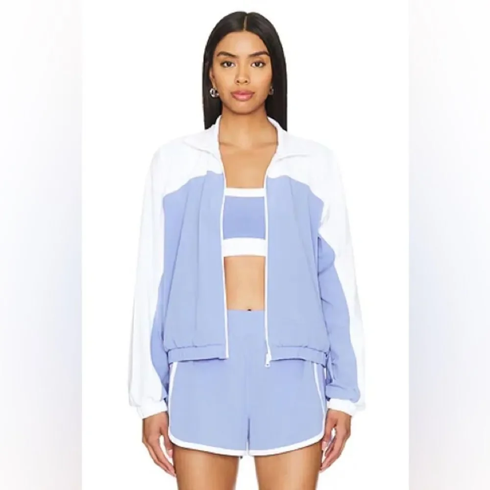 NWT Beyond Yoga Go Retro Colorblock Jacket in Periwinkle Cloud & True White XS